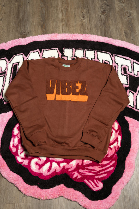 VIBEZ Sweatshirt -  Oakwood Warmth